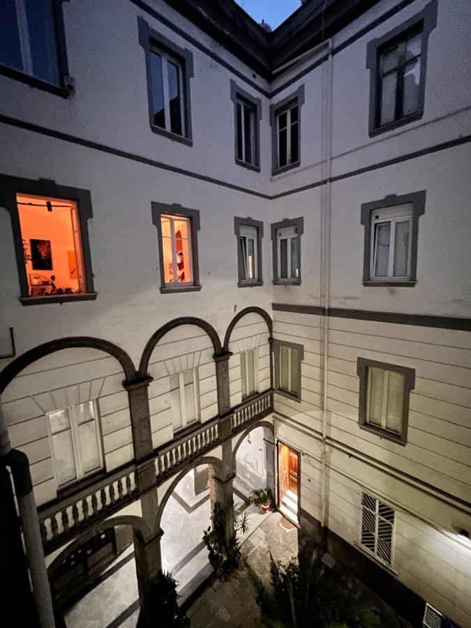 Отель Palazzo Il Convento Неаполь Экстерьер фото